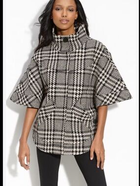 Tahari one size Houndstooth wool blend Short-Sleeve Poncho cape Sweater jacket